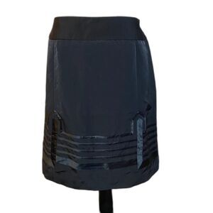 Worthington Dark Gray Skirt size 18 with Lining - Structured & Chic